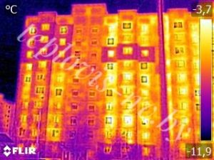 Термограмма фасада жилого многоэтажного дома Фасад мостик холода тепловизионная диагностика